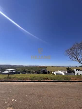 Lote/Terreno em Pouso Alegre - Gran Royalle - Pouso Alegre