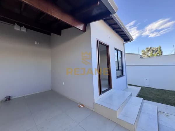 Casa em Pouso Alegre - Jardim Floresta
