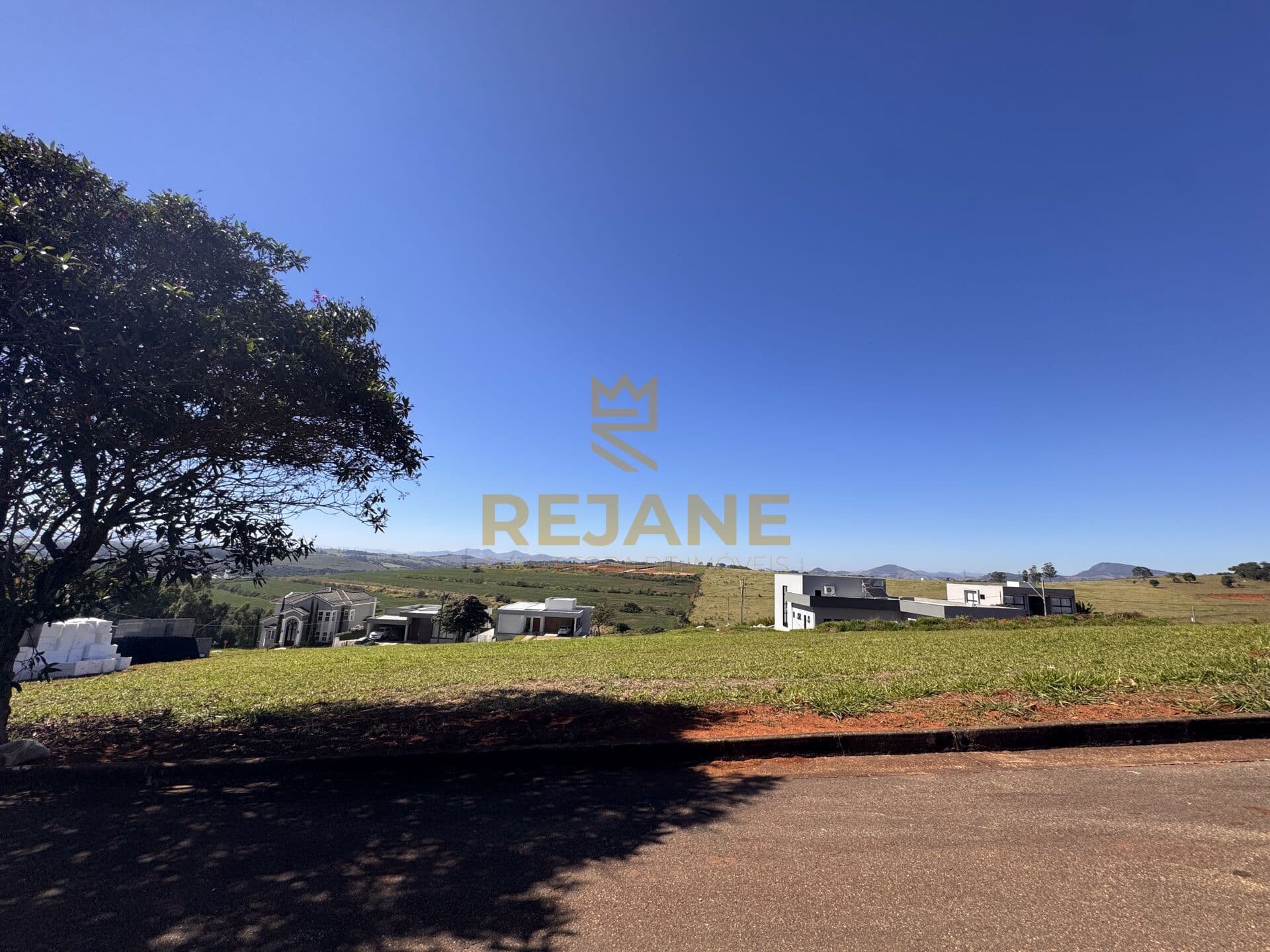 Lote/Terreno em Pouso Alegre - Gran Royalle - Pouso Alegre