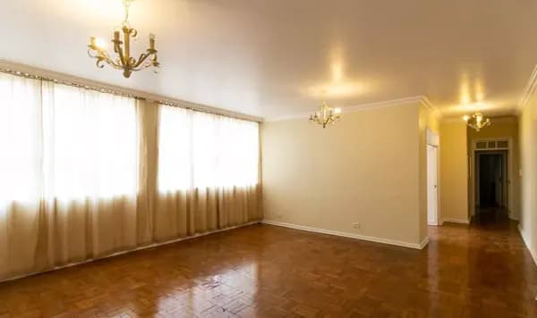 Apartamento amplo e com bom preço na Alameda Campinas