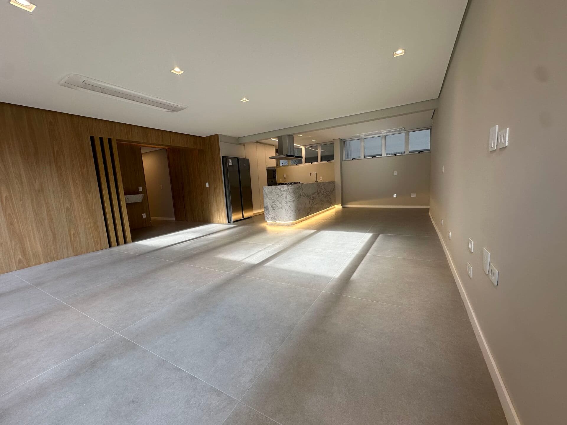 Apartamento reformado na Alameda Sarutaiá - Jardim Paulista