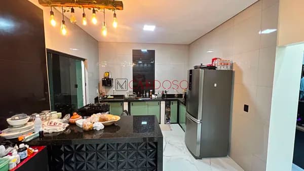 Agio, casa com 02 quartos 01 suite, qr 515 Samambaia Sul DF