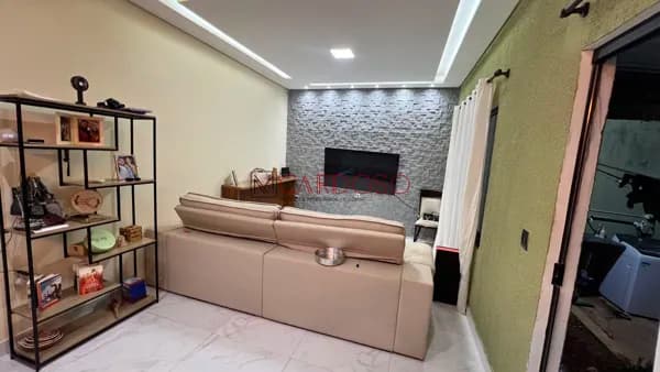 Agio, casa com 02 quartos 01 suite, qr 515 Samambaia Sul DF