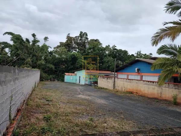 Terreno em Penha pronto para contruir!