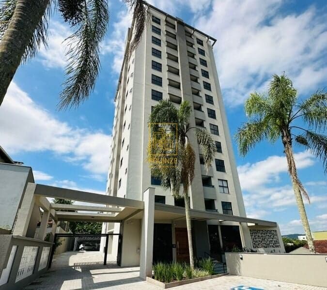 Apartamento semi mobiliado em excelente localização