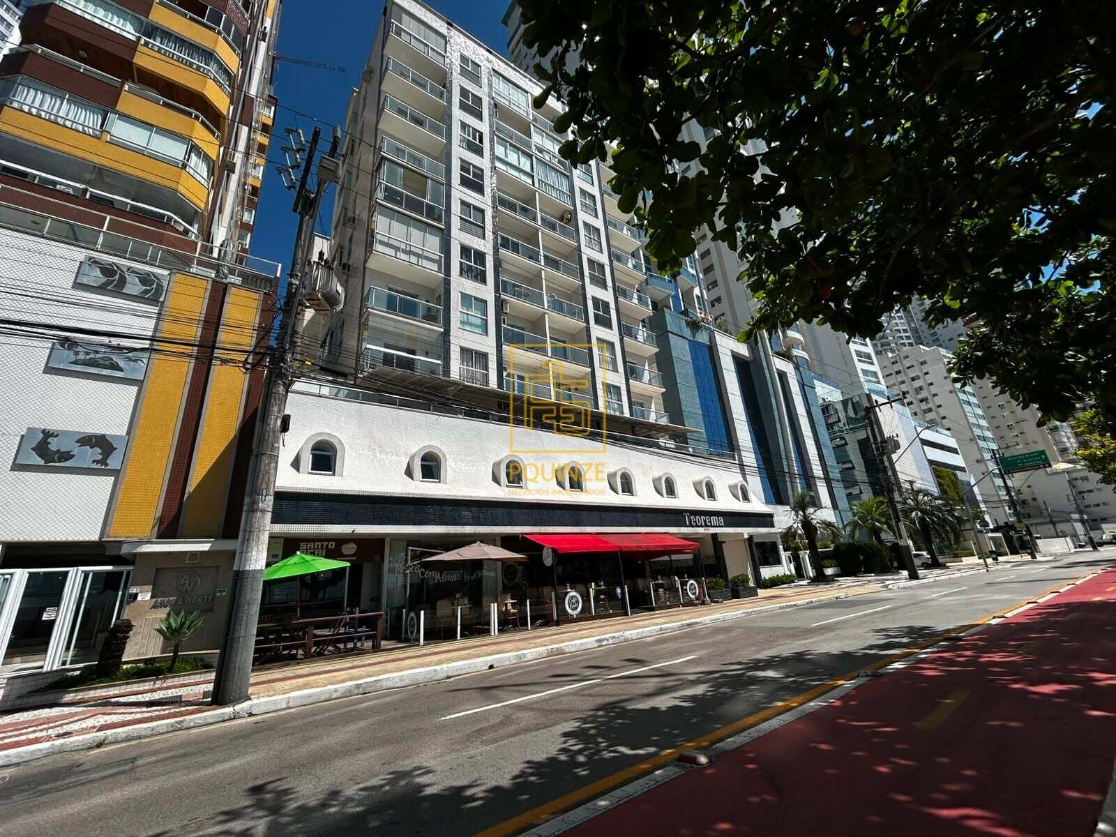Apartamento frente mar na Barra Sul de Balneário Camboriú