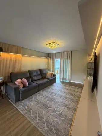 EXCLUSIVIDADE!! Apartamento totalmente mobiliado em ótima localização