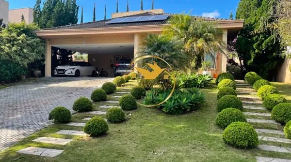 Casa térrea de alto padrão no condomínio Alphaville Graciosa