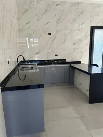Casa em Andradina - Vila Feltrini