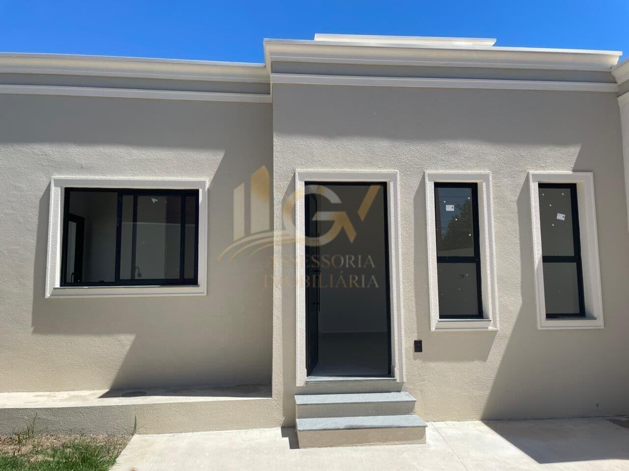 Casa Térrea Nova com 3 Dormitórios e Amplo Quintal no Jardim Regina – Indaiatuba