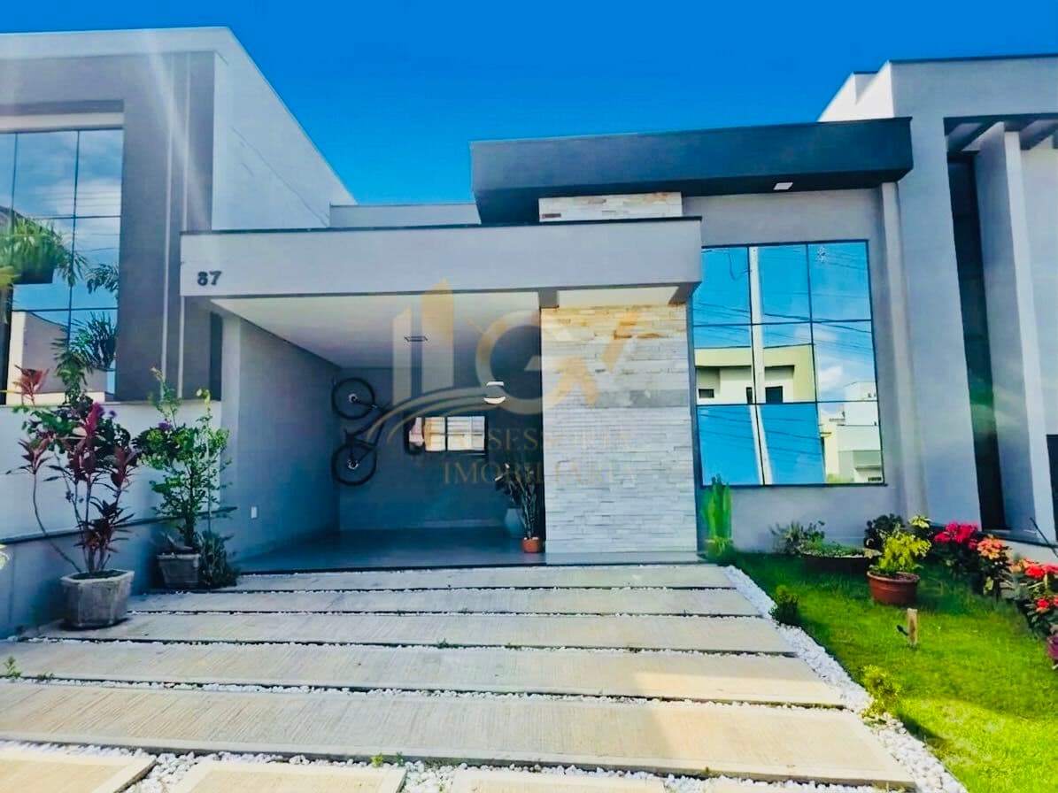 Casa em condomínio