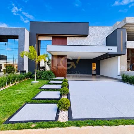 Casa em Condomínio Fechado