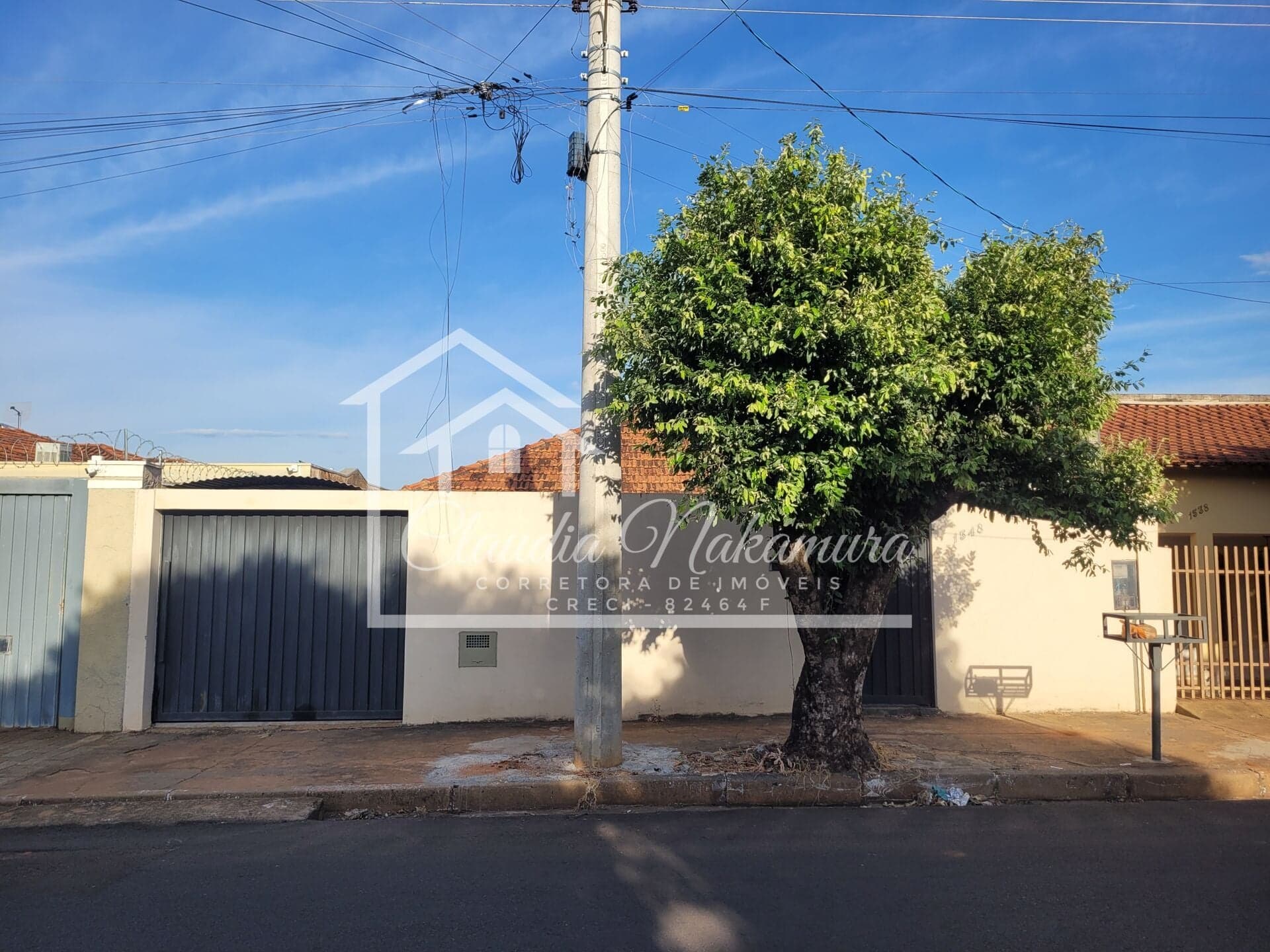 Casa em Mirandópolis - Centro