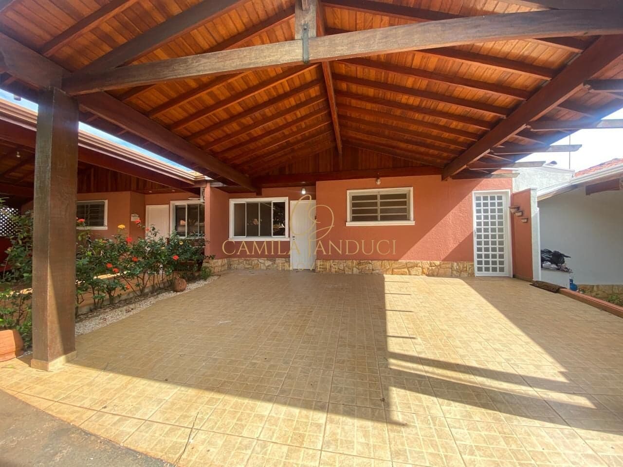 Casa em Condomínio com 3 quartos, á venda por R$540.000,00 no Jardim Interlagos - Ribeirão Preto/SP