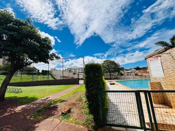 Sobrado em Ribeirão Preto - Planalto Verde