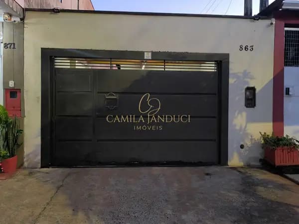 Casa em Ribeirão Preto - Vila Albertina