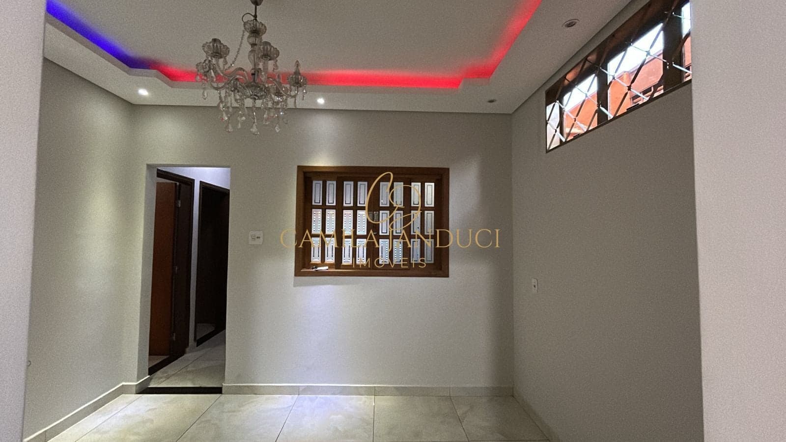 Casa em Ribeirão Preto - Vila Tibério