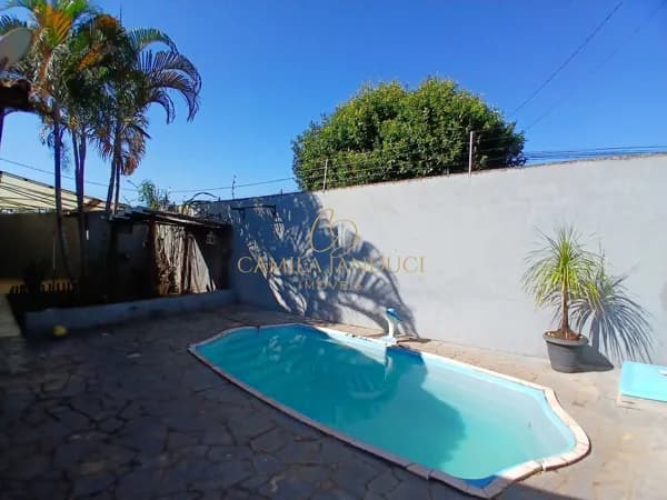 Casa Com Piscina à Venda no Bairro Residencial Léo Gomes de Moraes - Ribeirão Preto/SP