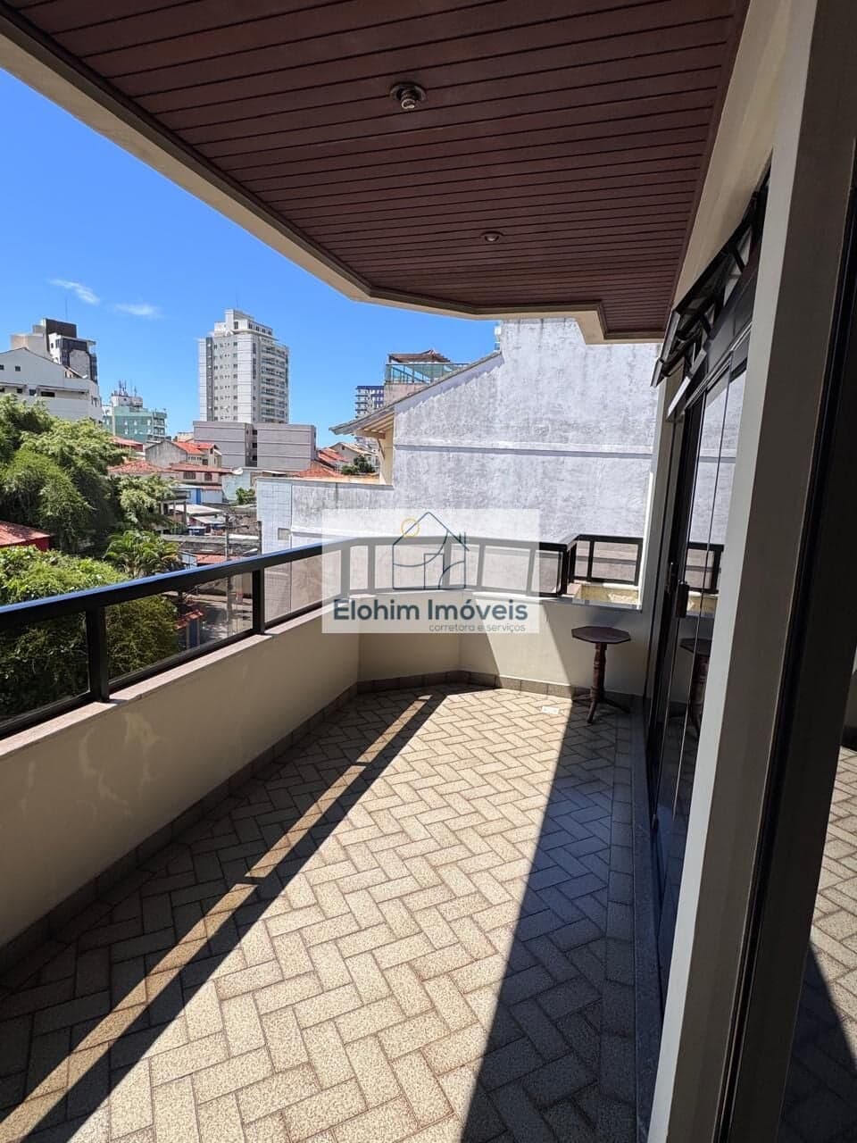 Apartamento em Macaé - Cajueiros