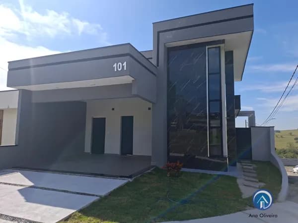 Casa térrea de 127m² com 3 dormitórios no condomínio Malibu em Caçapava
