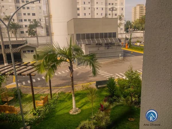 Apartamento de 48m² com 2 dormitórios no Palmeiras São José em São José dos Campos