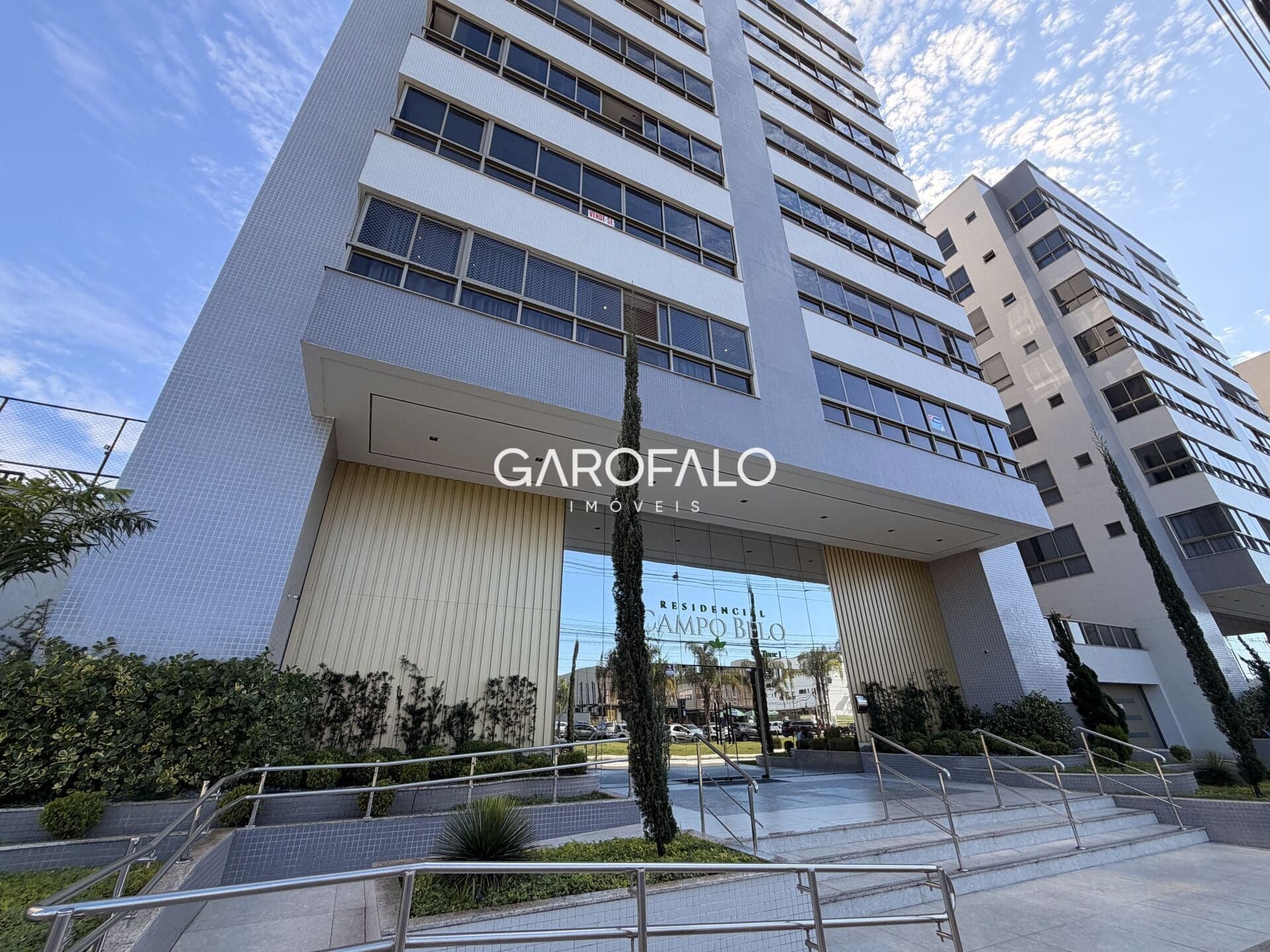 Apartamento à venda no Edifício Campo Belo, no Parque Ipiranga, em Resende.