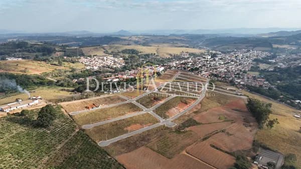 LOTES À VENDA EM BOTELHOS - MG