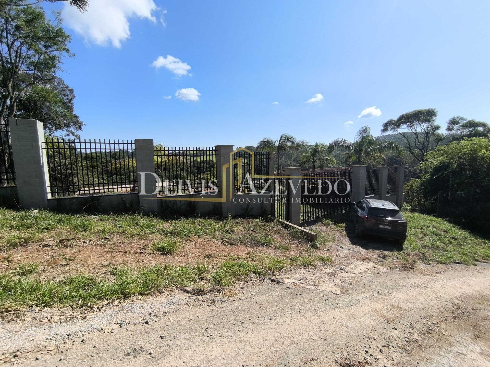 Terreno de chácara à venda, dentro de Poços e Caldas