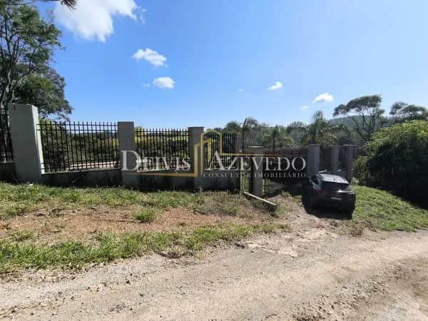 Terreno de chácara à venda, dentro de Poços e Caldas