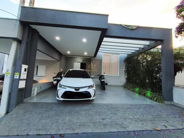 Casa de Condomínio em Sorocaba - Horto Florestal