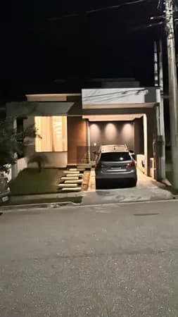 Casa de Condomínio em Sorocaba - Horto Florestal