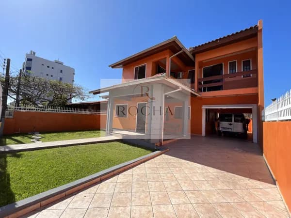 Casa Alto Padrão em Prainha, São Francisco do Sul/SC