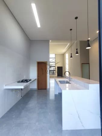 🏡Casa à venda no Condomínio Lagos D’Icaraí – Salto/SP ✨