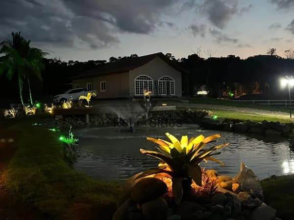 Sítio com Casa, Lago, Riacho...