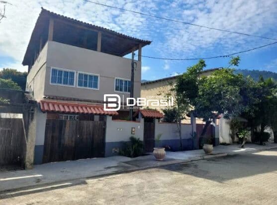 Sobrado em Niterói - Engenho do Mato