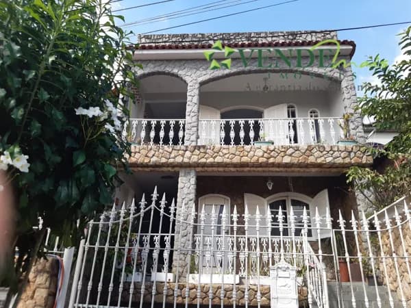 Sobrado em São Gonçalo - Mutondo