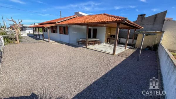 Casa mobiliada à venda na Praia de Campo Bom, Jaguaruna/SC