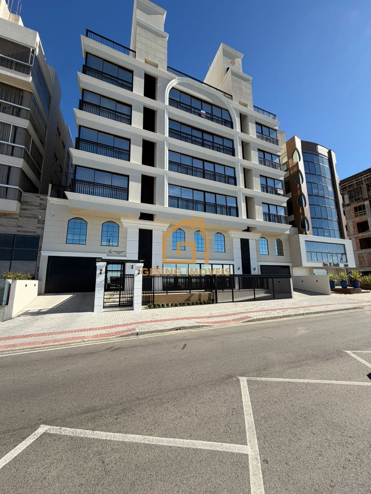 RESIDENCIAL PRAIA DI ANITA - COBERTURA DUPLEX
