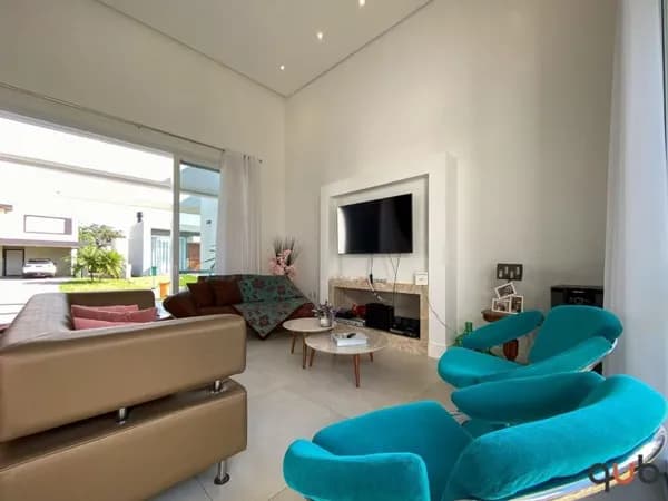 Casa à Venda no Condomínio Dubai - Capão da Canoa