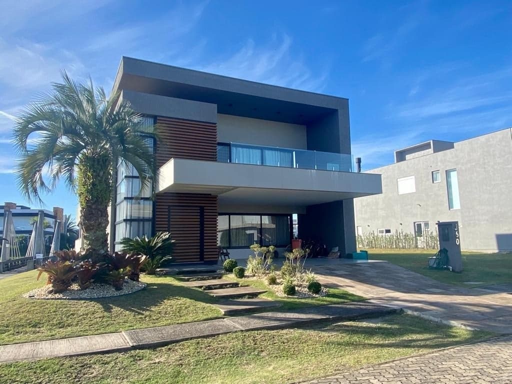 Sobrado Beira Lago à Venda no Condomínio Capão Ilhas Resort 🏡