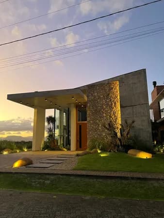 Casa alto padrão a venda no Condomínio Ilhas Resort