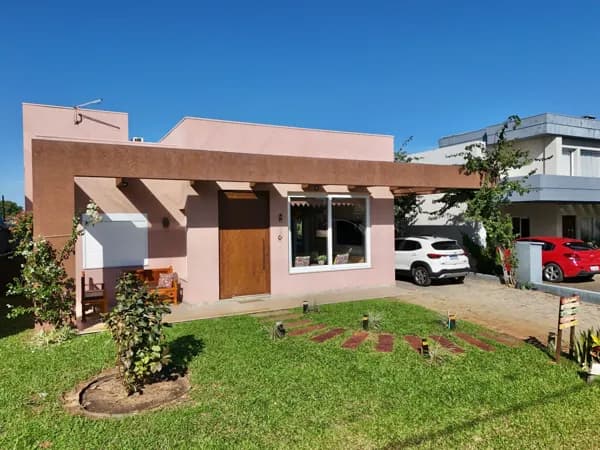 Casa à Venda no Condomínio Dubai em Capão da Canoa