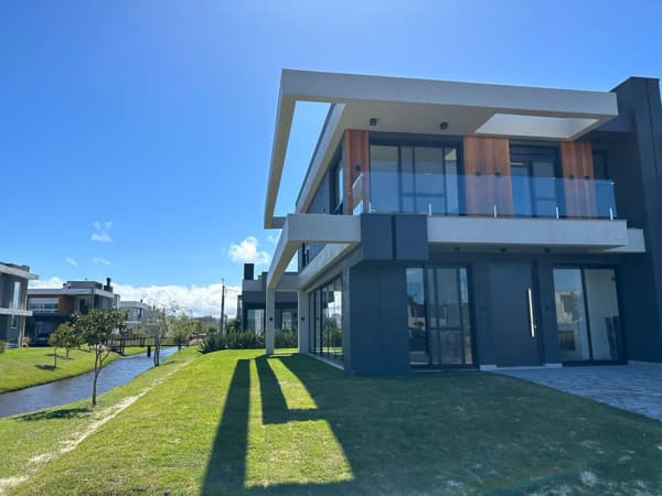 Casa de luxo no condomínio Blue em Xangri-lá 🏠