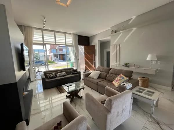 Casa de Luxo à Venda no Condomínio Capão Ilhas Resort em Capão da Canoa