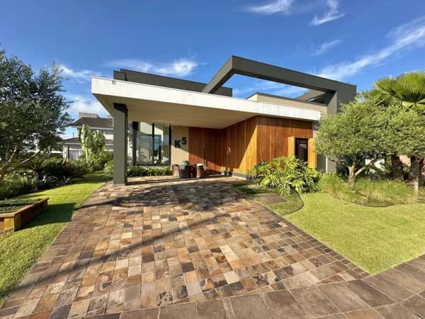 Casa a venda no Condomínio Quintas do Lago