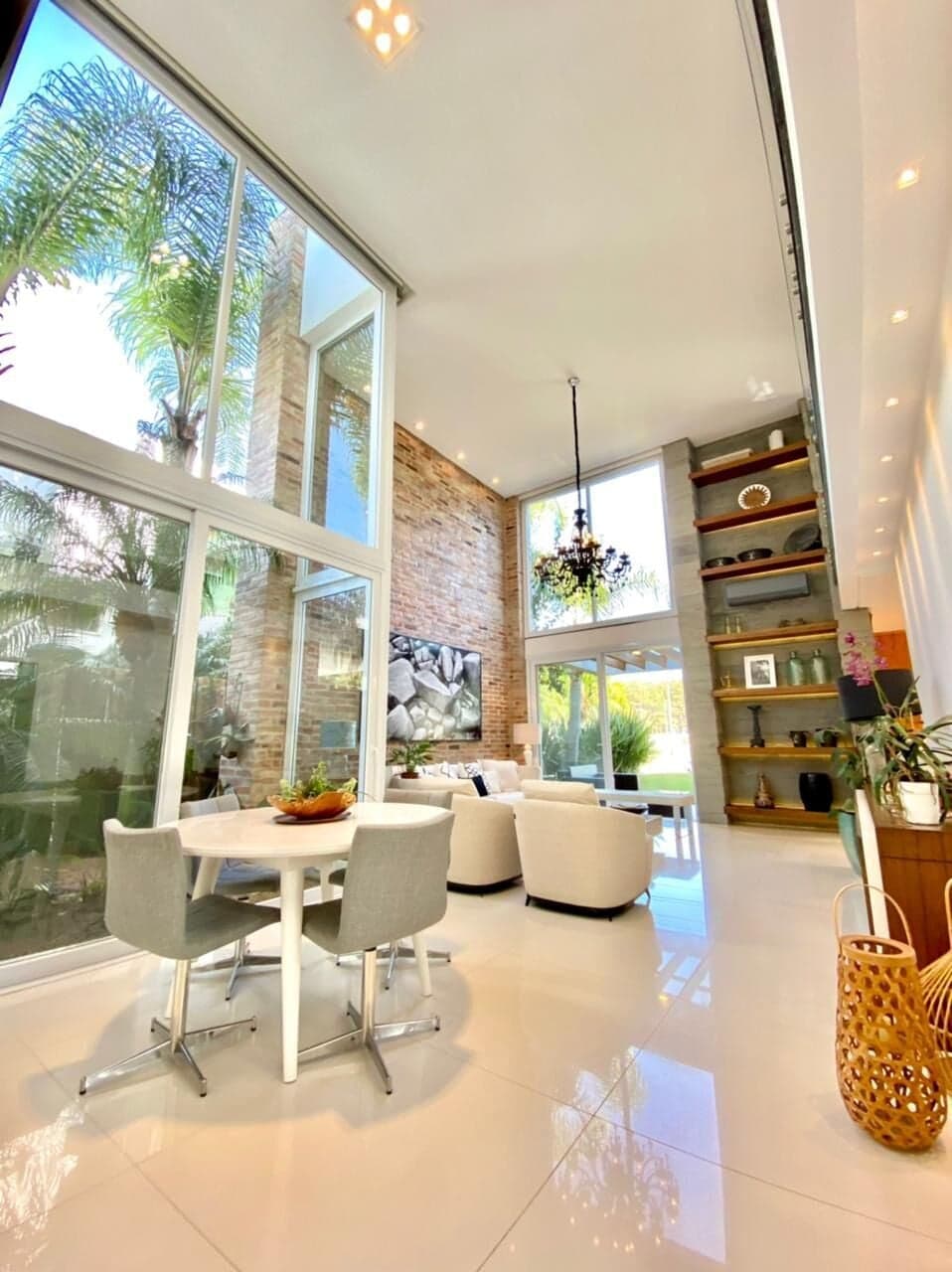 Casa a venda no Condomínio Bosques de Atlântida