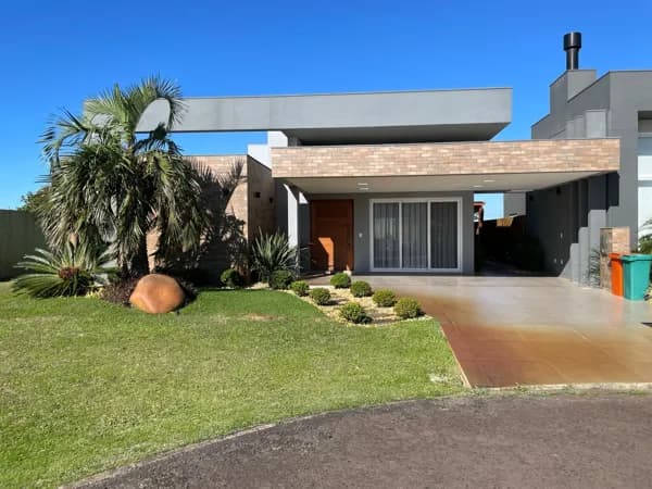 Casa a venda no Condomínio Riviera em Xangri-lá