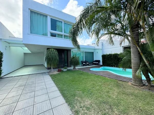 Oportunidade Imperdível no Condomínio Condado de Capão! 🏡🌴