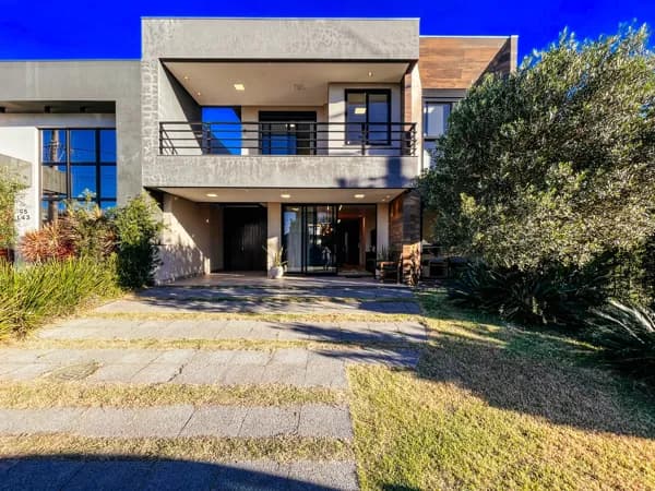 Casa a venda no Condomínio Blue