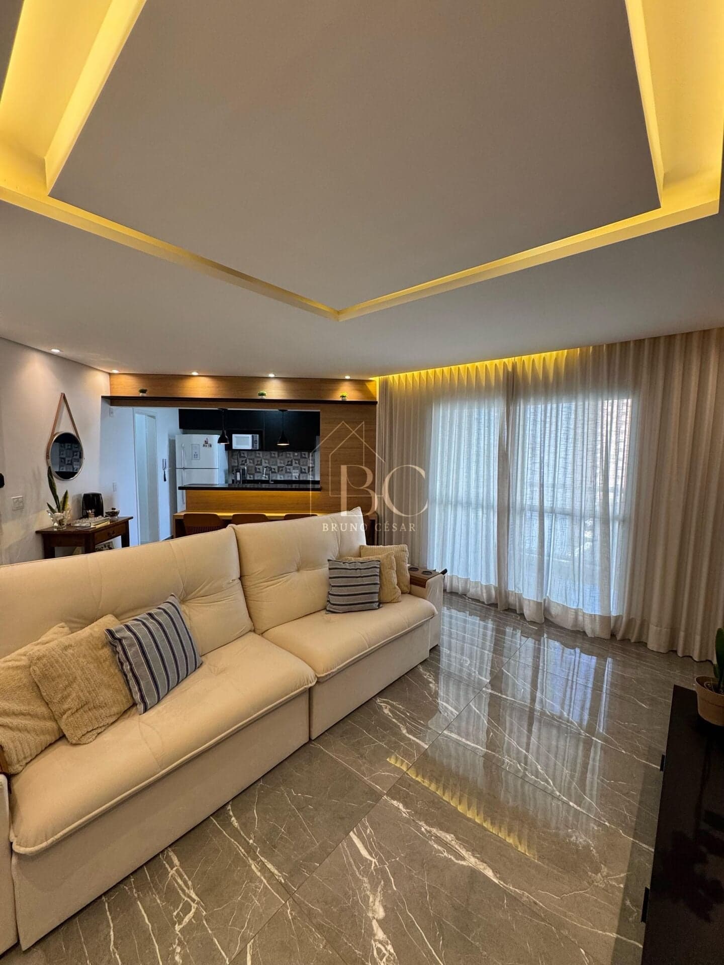 VENDA - Apto de 2 dorms + despensa - Planta de 84m² - Res. Parque Firenze